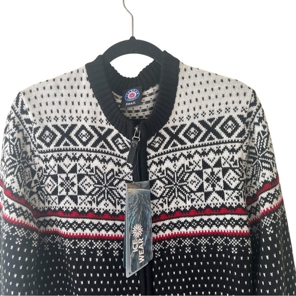 IceWear Black Magnus Norwegian Wool Blend Sweater NWT Small - Picture 3 of 15